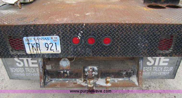 image for item 4762 1995 Ford F350 dually flatbed truck