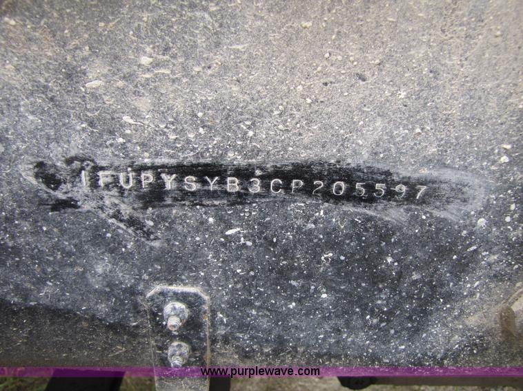 image for item 4763 1982 Freightliner FLC-64T semi truck