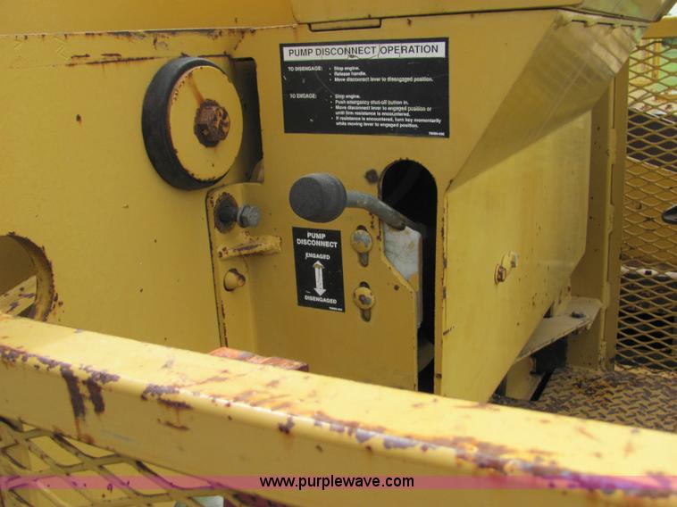 image for item 4900 Vermeer T-655 trencher