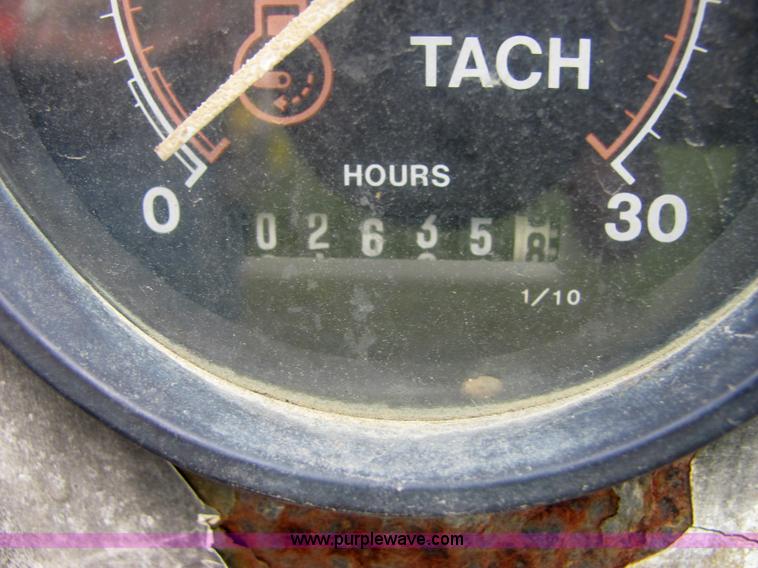 image for item 4900 Vermeer T-655 trencher