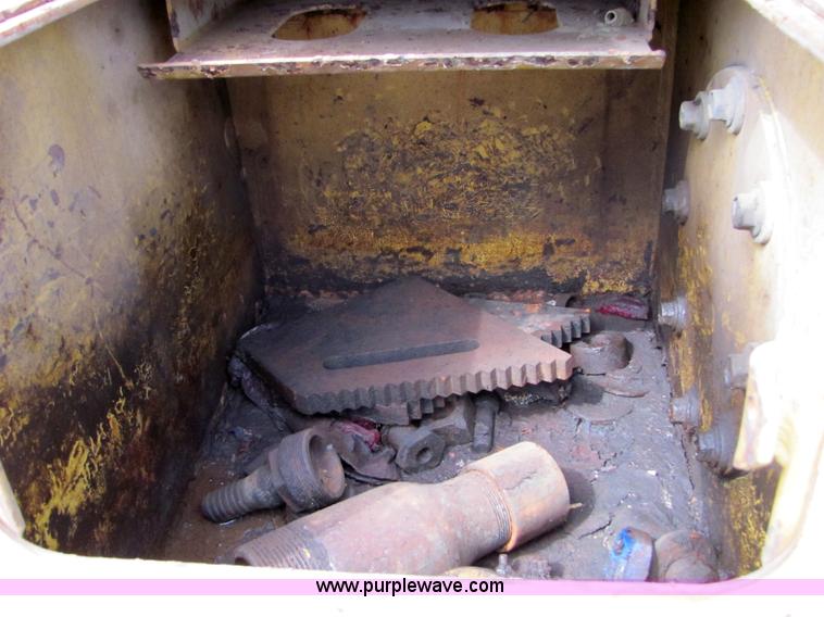 image for item 4900 Vermeer T-655 trencher