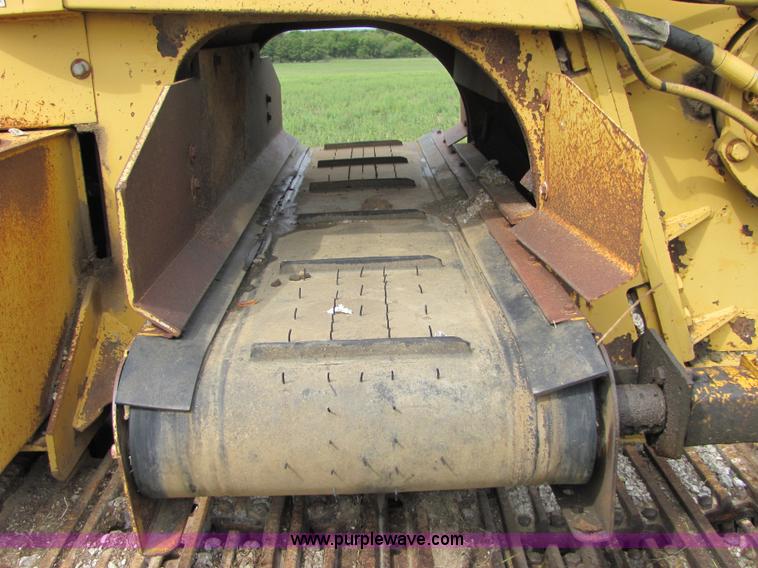 image for item 4900 Vermeer T-655 trencher