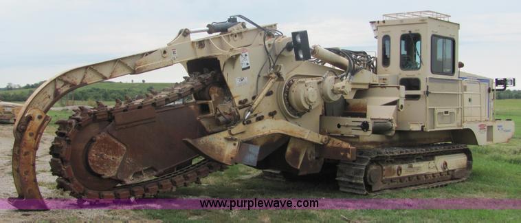 image for item 4901 2000 Tesmec TRS 1085B trencher