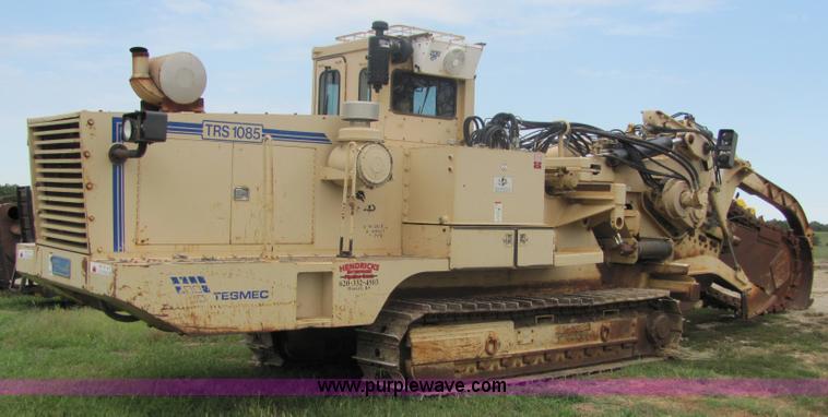 image for item 4901 2000 Tesmec TRS 1085B trencher