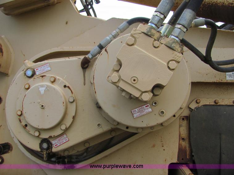 image for item 4901 2000 Tesmec TRS 1085B trencher