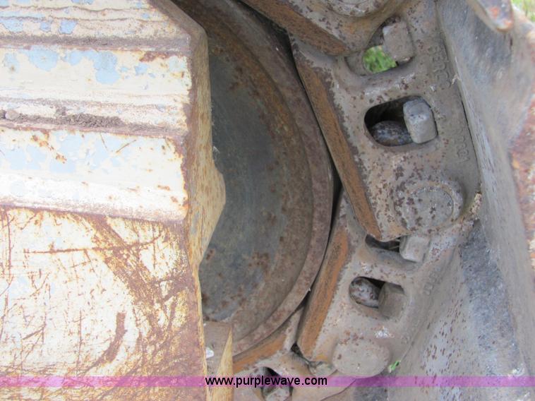 image for item 4901 2000 Tesmec TRS 1085B trencher