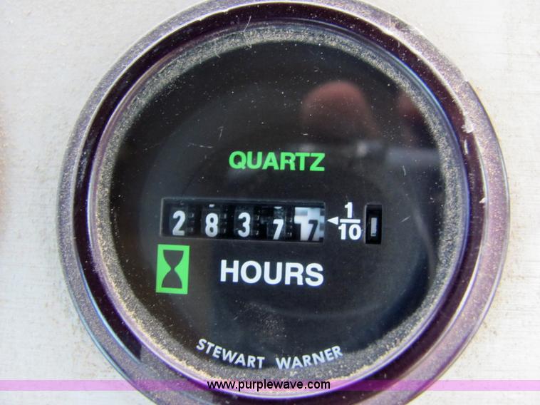 image for item 4901 2000 Tesmec TRS 1085B trencher