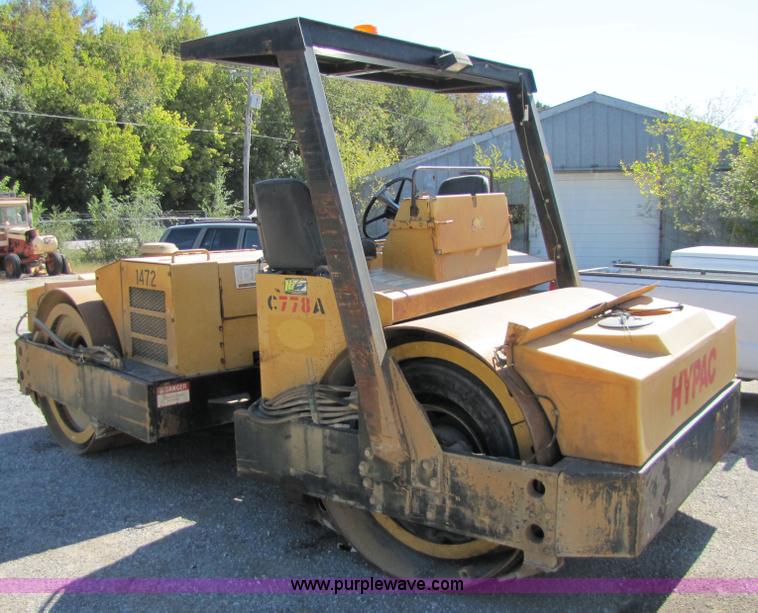 image for item 5185 Hypac C778A vibratory double drum compactor