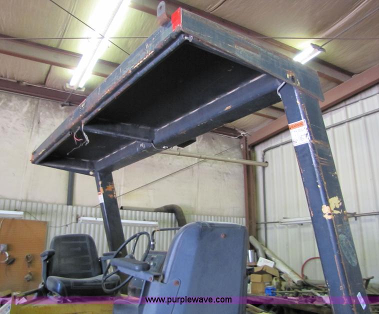 image for item 5187 Hypac C778A vibratory double drum compactor