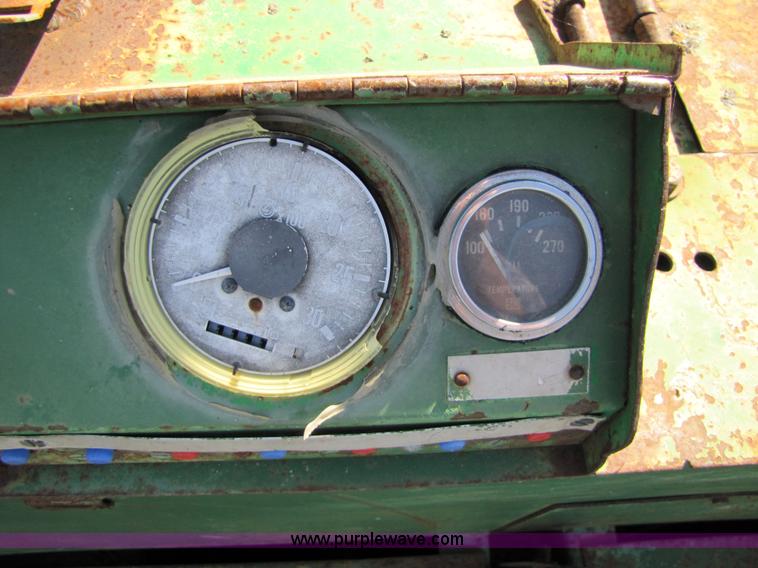 image for item 5188 Barber Greene SB-170 wheel mounted asphalt paver