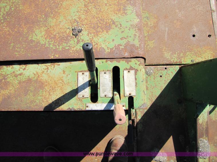 image for item 5188 Barber Greene SB-170 wheel mounted asphalt paver