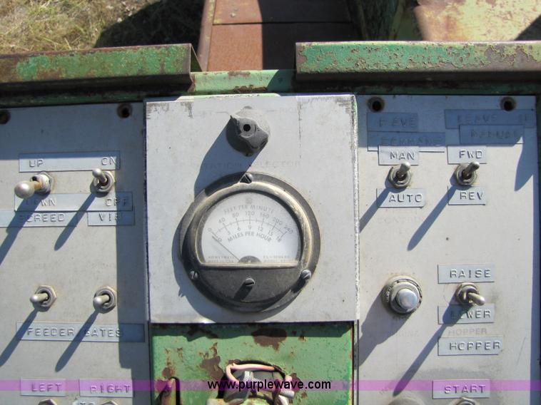 image for item 5188 Barber Greene SB-170 wheel mounted asphalt paver