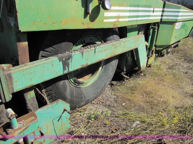 image for item 5188 Barber Greene SB-170 wheel mounted asphalt paver