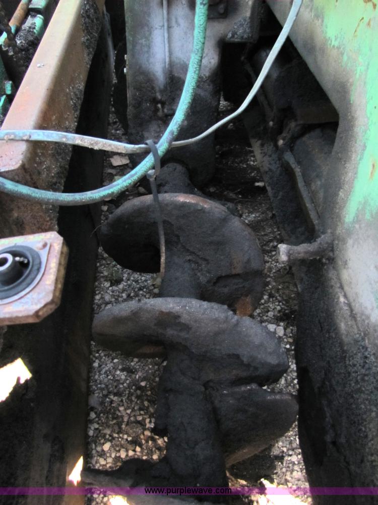 image for item 5188 Barber Greene SB-170 wheel mounted asphalt paver