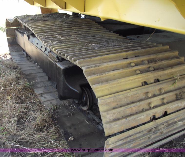 image for item 5929 1974 Caterpillar 225 excavator