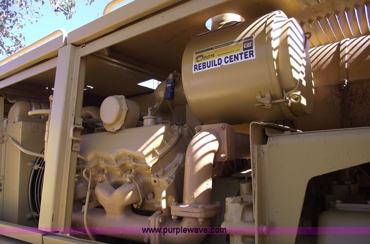 image for item 5929 1974 Caterpillar 225 excavator