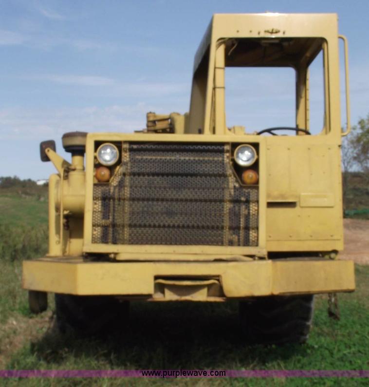 image for item 5938 1980 Caterpillar 613B elevating scraper