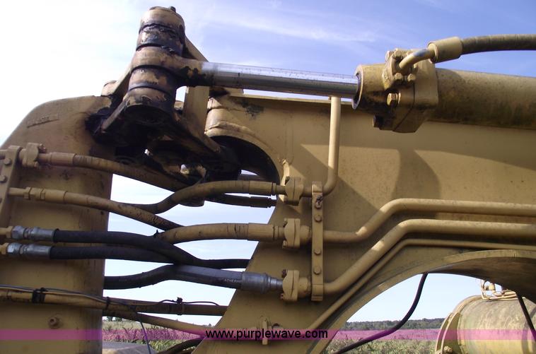 image for item 5938 1980 Caterpillar 613B elevating scraper