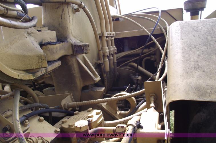 image for item 5938 1980 Caterpillar 613B elevating scraper