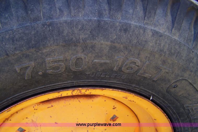 image for item 7370 1974 Case 480B Construction King backhoe