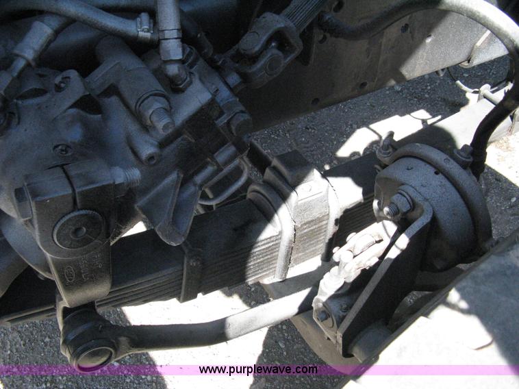 image for item 8000 1996 Ford LNT8000 dump truck