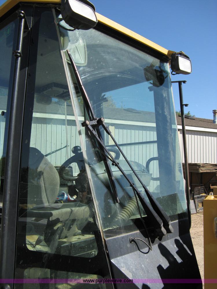 image for item 8030 2006 Caterpillar 904B wheel loader