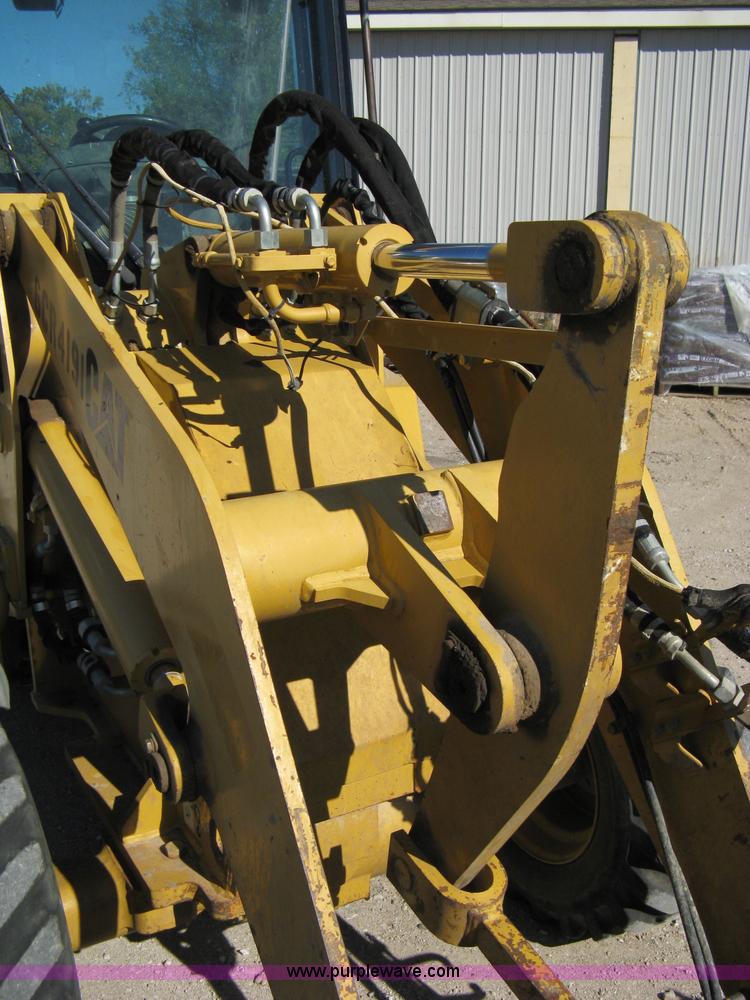 image for item 8030 2006 Caterpillar 904B wheel loader