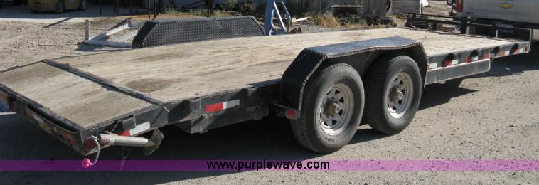 image for item 8031 2007 PJ tandem axle flat bed trailer