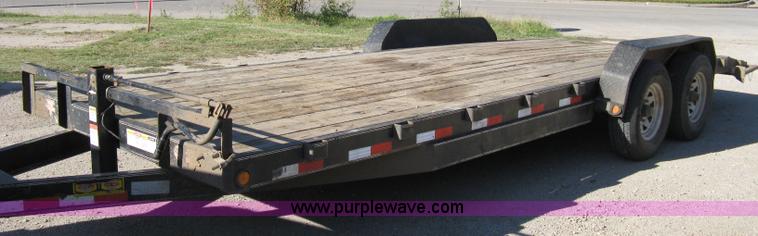 image for item 8031 2007 PJ tandem axle flat bed trailer