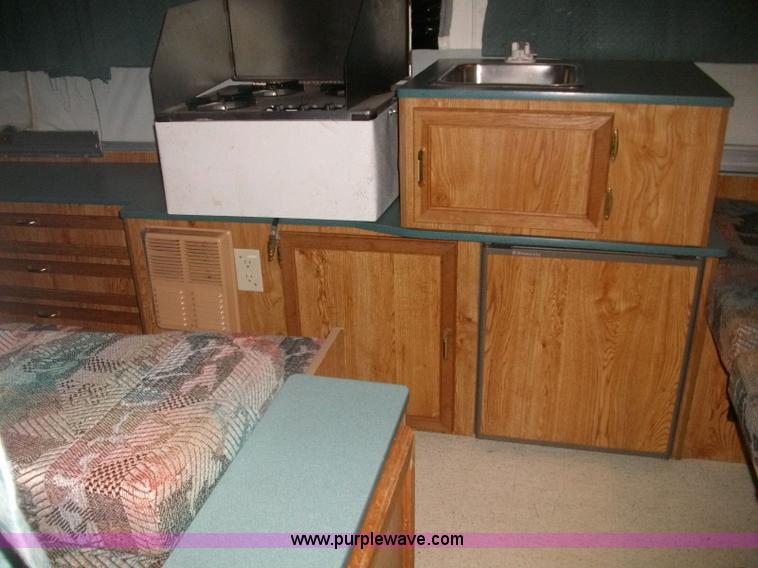 image for item 1801 1997 Viking pop-up camper