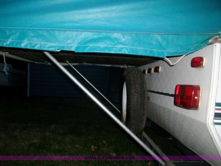 image for item 1801 1997 Viking pop-up camper