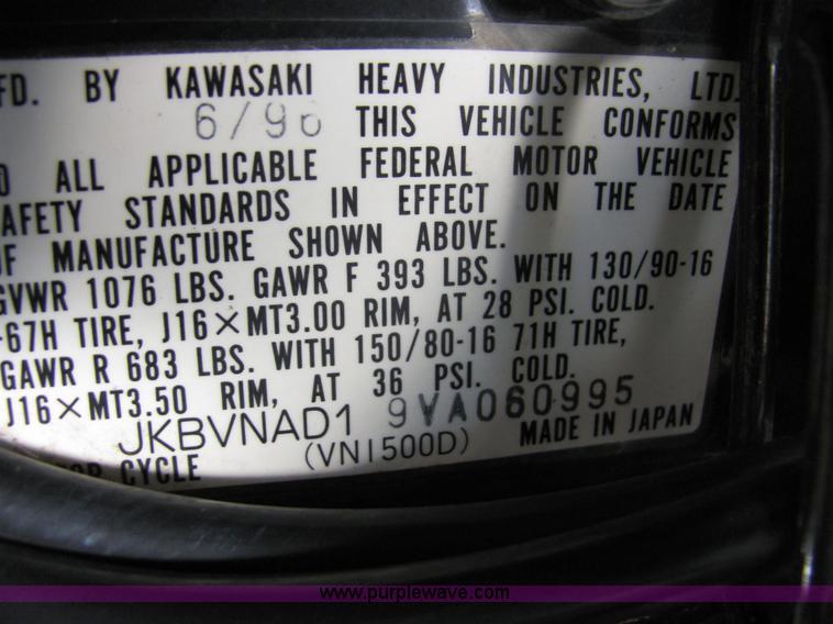 image for item 2095 1997 Kawasaki Vulcan Classic Fire and Steel motorcycle