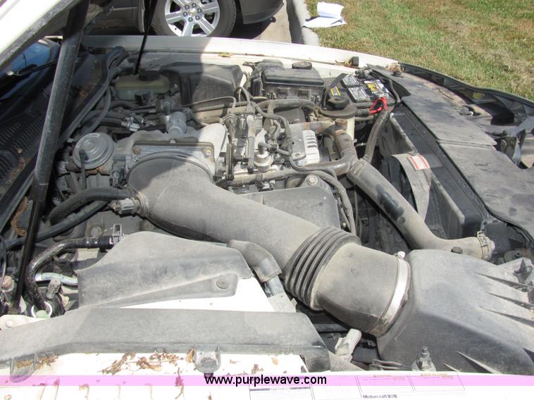 image for item 2096 1998 Lincoln Mark VIII