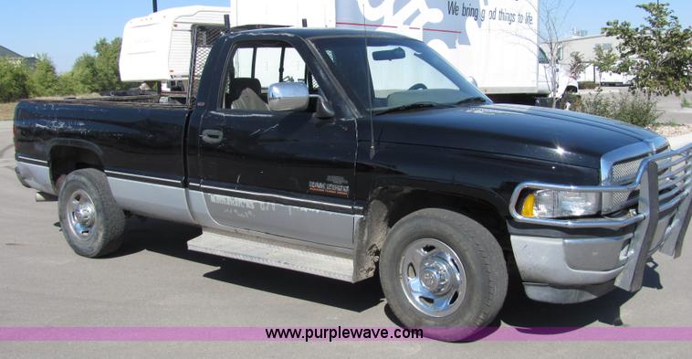 image for item 2098 1996 Dodge Ram 2500 Laramie SLT pickup truck