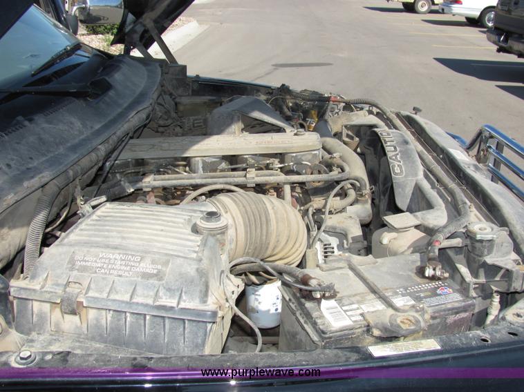 image for item 2098 1996 Dodge Ram 2500 Laramie SLT pickup truck