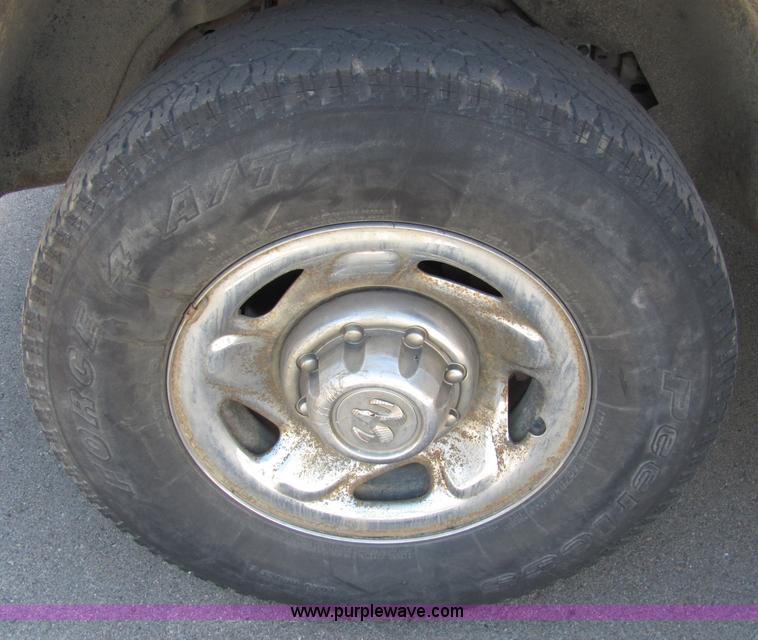 image for item 2098 1996 Dodge Ram 2500 Laramie SLT pickup truck