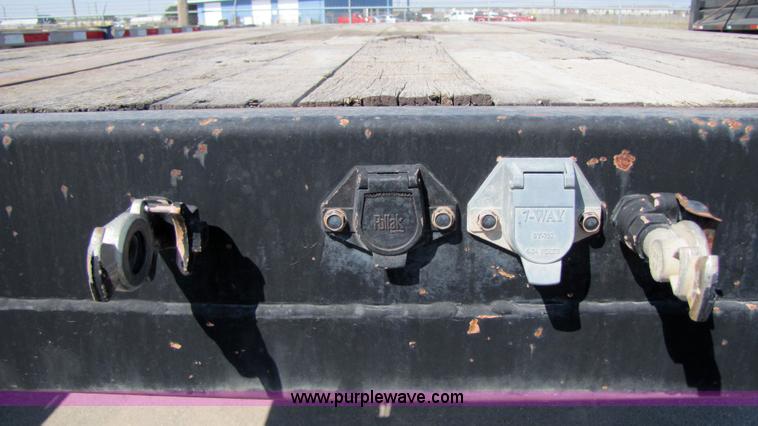 image for item 3454 2002 Transcraft TL2000 48' flatbed trailer