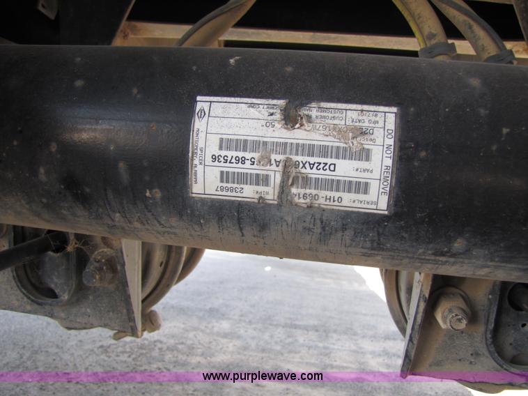 image for item 3454 2002 Transcraft TL2000 48' flatbed trailer