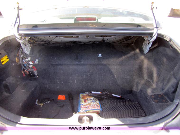 image for item 4667 2004 Ford Crown Victoria Police Interceptor