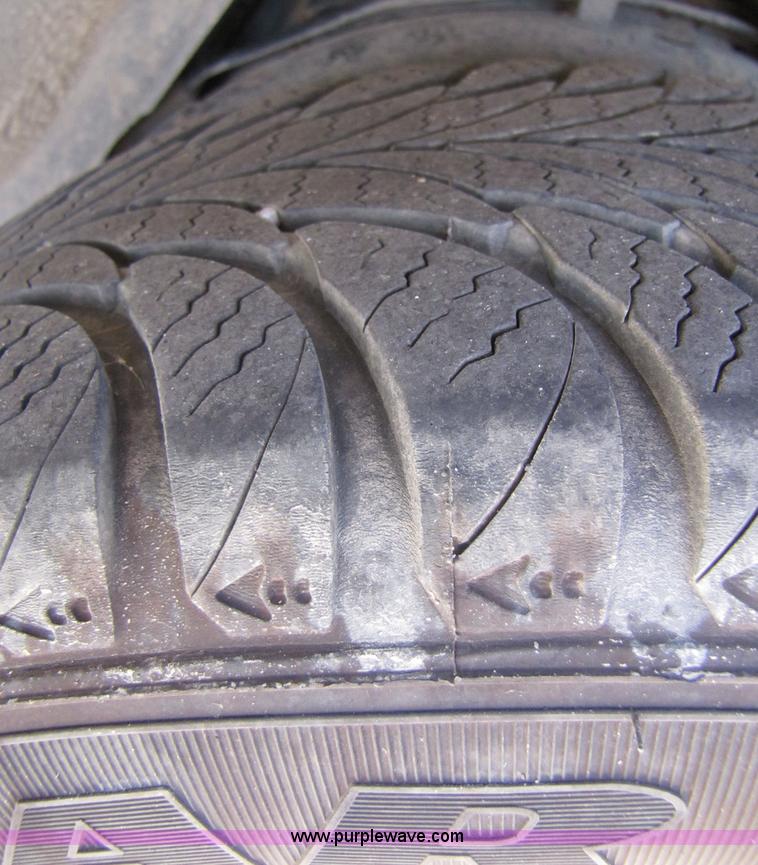 image for item 4667 2004 Ford Crown Victoria Police Interceptor