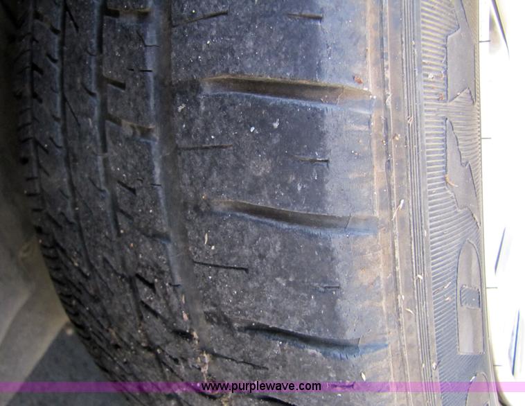 image for item 4667 2004 Ford Crown Victoria Police Interceptor