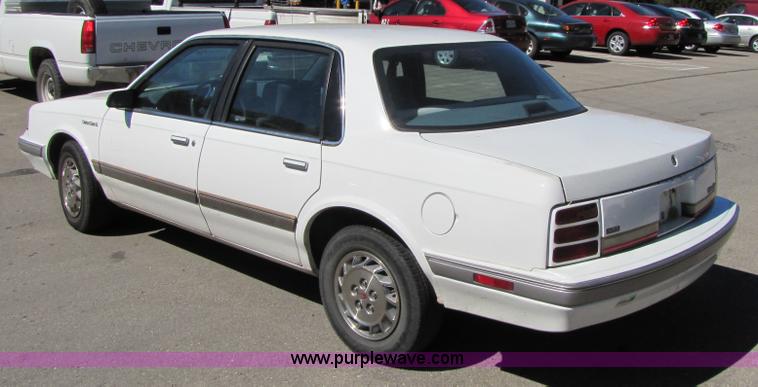 image for item 4668 1995 Oldsmobile Siera SL