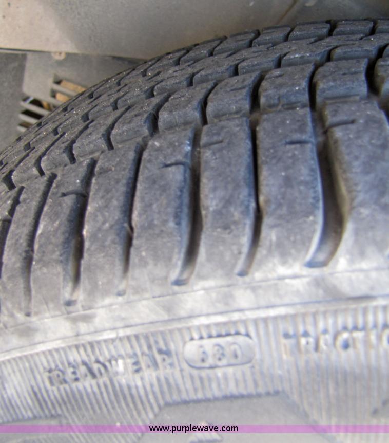 image for item 4668 1995 Oldsmobile Siera SL