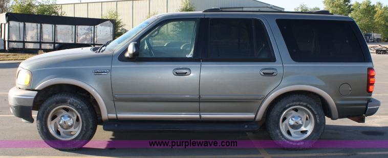 image for item 4699 1999 Ford Expedition Eddie Bauer Edition