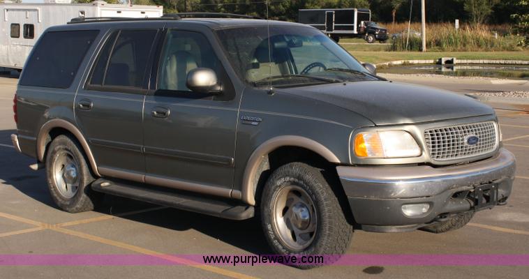 image for item 4699 1999 Ford Expedition Eddie Bauer Edition