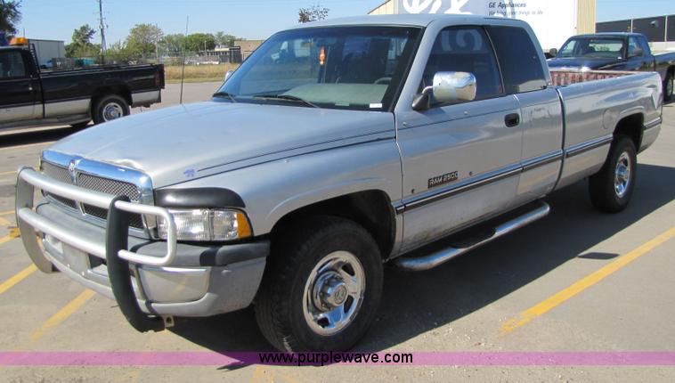 image for item 5180 1996 Dodge Ram 2500 pickup truck
