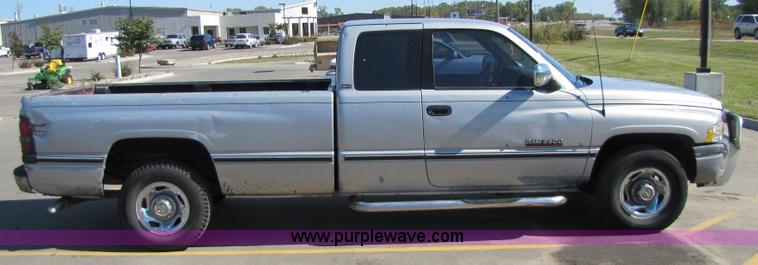 image for item 5180 1996 Dodge Ram 2500 pickup truck
