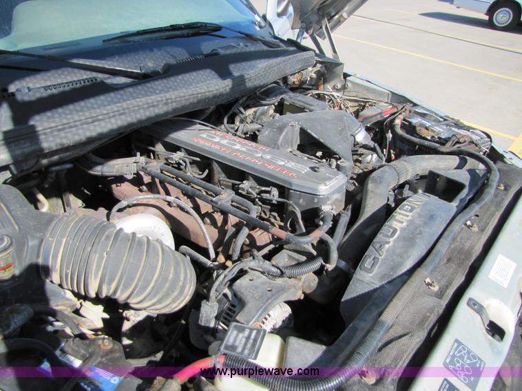 image for item 5180 1996 Dodge Ram 2500 pickup truck