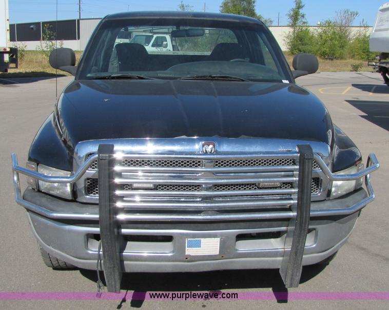image for item 5181 2001 Dodge Ram 2500 Quad pickup truck