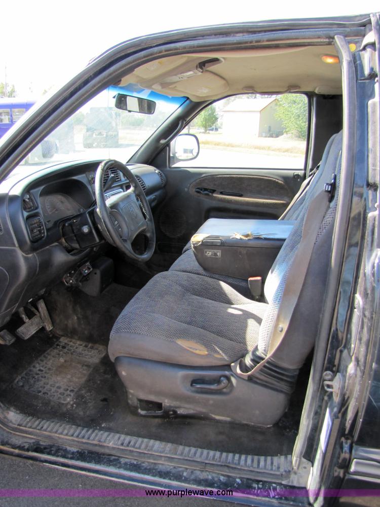 image for item 5181 2001 Dodge Ram 2500 Quad pickup truck